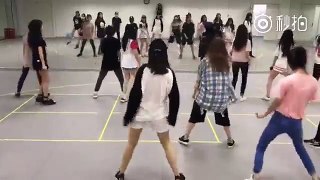 【SNH48 冯薪朵】 161214 巡演正义之手排练