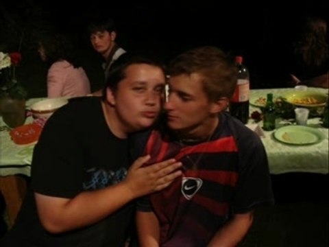 Mes amies ma famille je vous aimeUUU