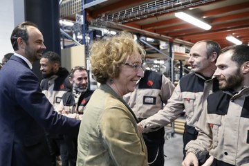 Visite d'Édouard Philippe et Muriel Pénicaud à l'entreprise SNIE