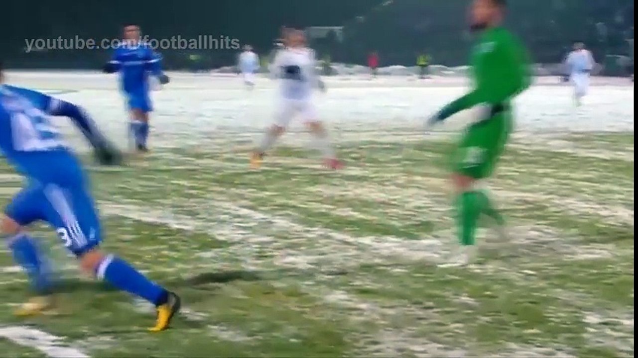 FOOTBALL FUNNY VIDEOS ⚽86  WOMEN SOCCER GIRLS FAILS ● COMIC MOMENTS VINES 2017 ● Goals ● Skills