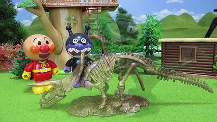 アンパンマンおもちゃ　恐竜の化石を発掘