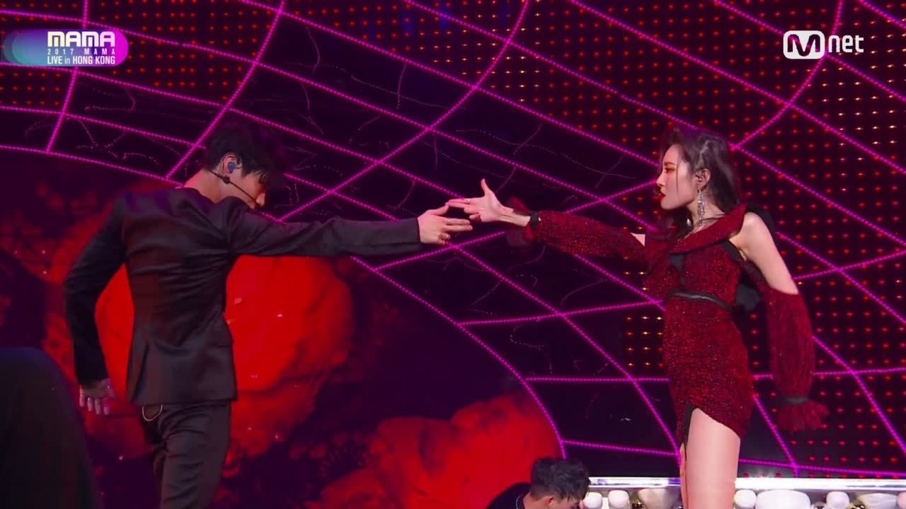 [2017 MAMA in Hong Kong] SUNMI(선미)&TAEMIN(태민)_G...
