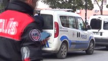 İhbar Üzerine Durdurulan Araçtaki 5 Kişi Gözaltına Alındı