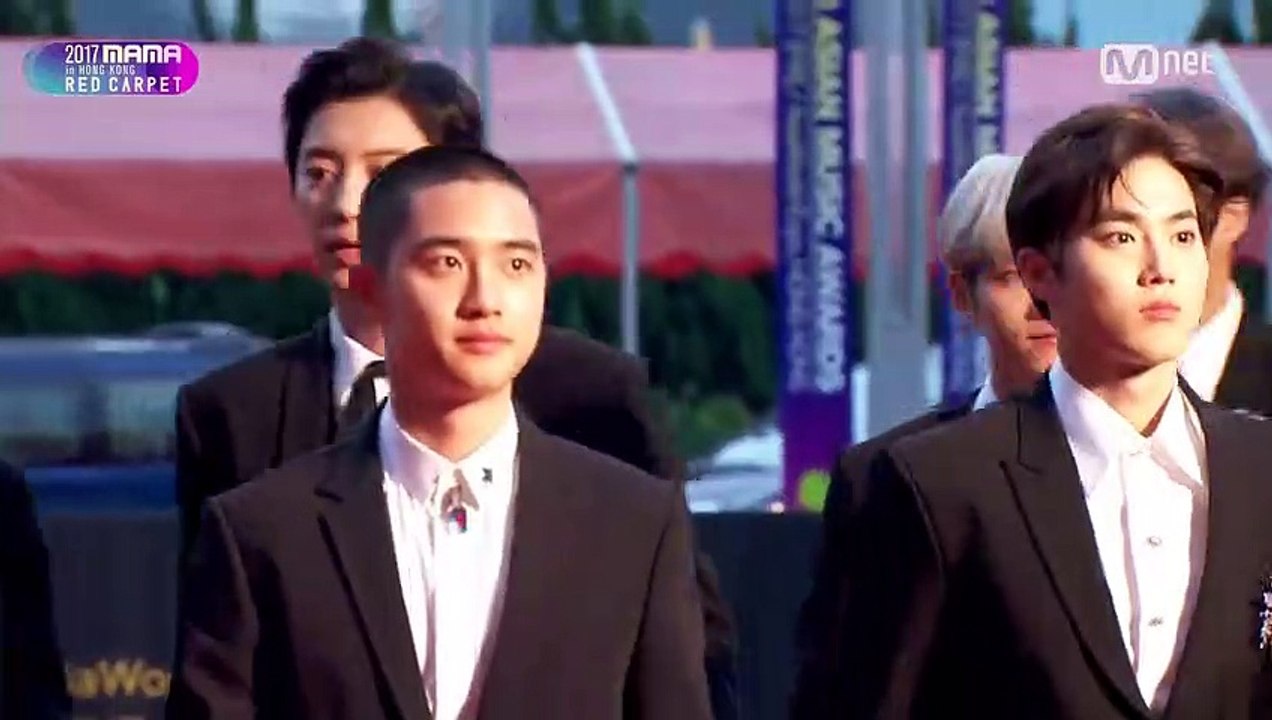 171201 EXO @ 2017 MAMA in Hong Kong Red Carpet