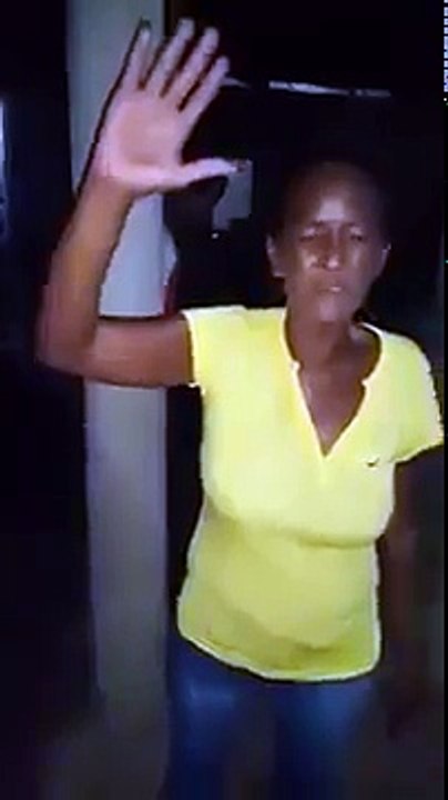 ABUELA MENOR