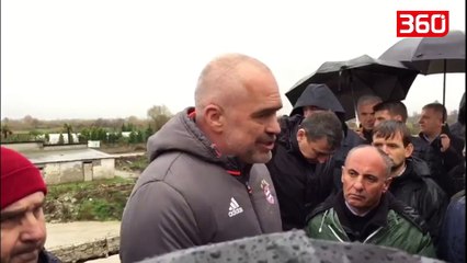 Përmbytjet, Rama falënderon Bashën: Të shpëtojmë jetët e njerëzve (360video)