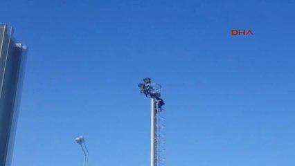 Şanlıurfa Aydınlatma Direğinde İntihara Kalkıştı