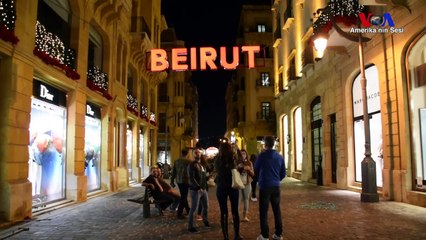 Beyrut’ta Siyasi Krizin Gölgesinde Noel Hazırlığı