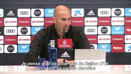 Ballon d'Or: Ronaldo "mérite" un cinquième trophée, juge Zidane