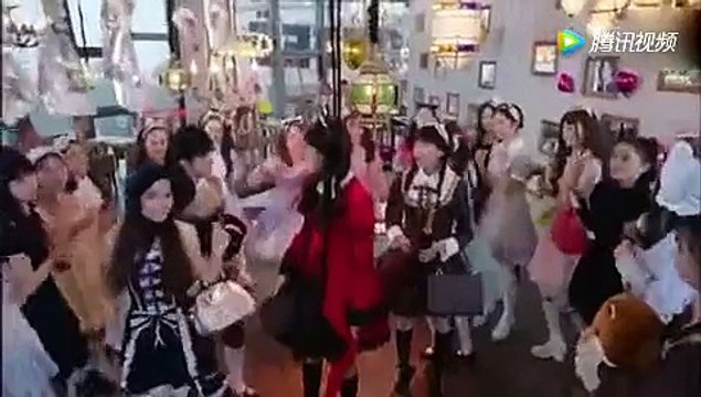 【TFBOYS 王源】TFboys女装版跳舞《是你》，太有魔性！ 【Roy Wang Yuan】