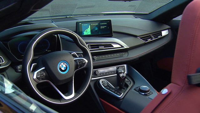 The new BMW i8 Roadster Design Interior