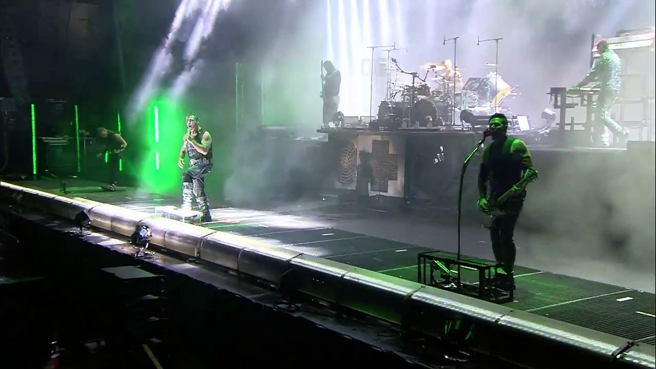 Rammstein - Du Riechst So Gut (Live at Hellfest 2016)