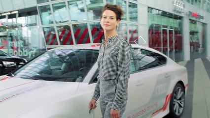 16.Pilotiertes Fahren- Hände weg vom Steuer, Frau Beglau