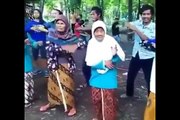 Wkwkwk... !!! Video Lucu Asli Indonesia  Asia yang Bikin Ngakak Perut   April 2017