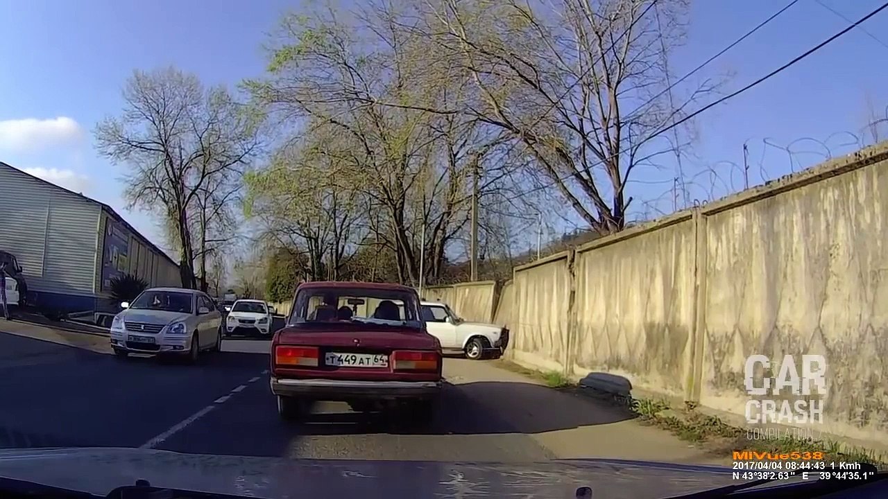 Car Crash Compilation 77