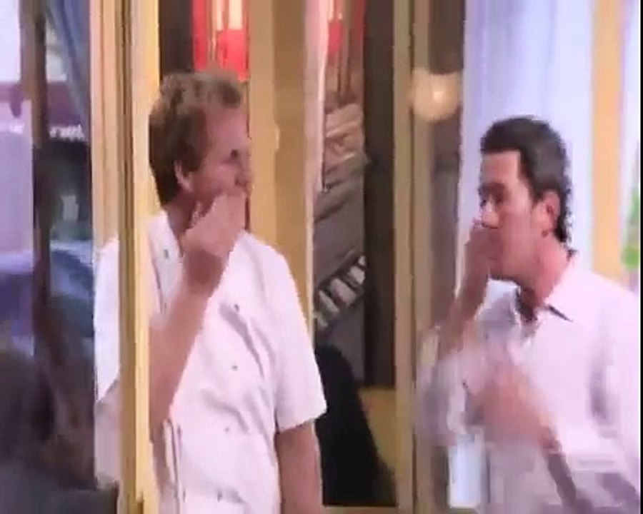 Arrest and sweaty armpits at Santa Le Brea - Kitchen Nightmares Revisited-wxTXpkxC0eE