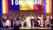 Mădălina Ancuţa Mîrza acompaniată de Orchestra `` Lăutarii `` din Chişinău - Am drăguţi în sat vreo tri - live
