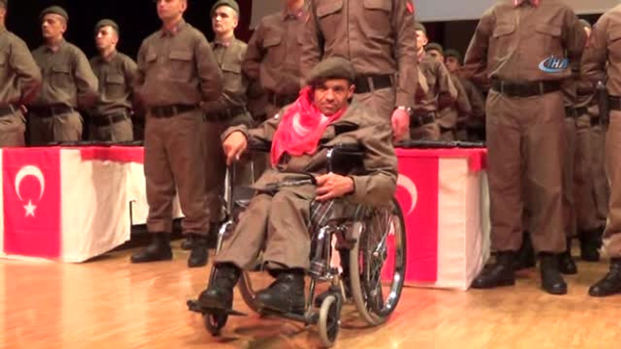 Vatan Aşığı Engelli Genci Jandarma Kırmadı