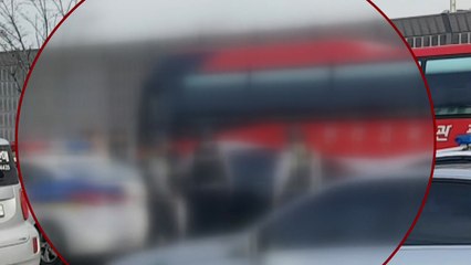 경찰 추격받던 살인미수 용의자 가스총으로 자해 / YTN