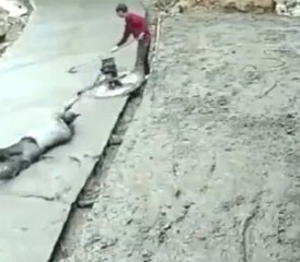Beton Makinesi Kontrolden Çıkarsa...