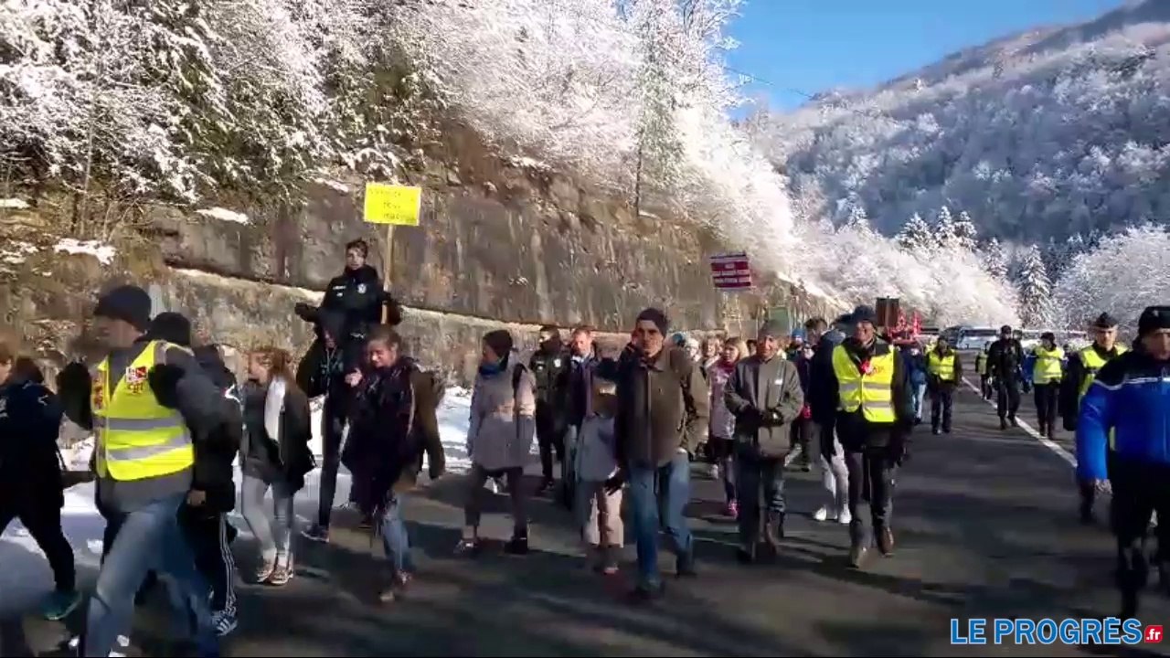 Jura: une marche citoyenne en soutien à l'hôpital de Saint-Claude
