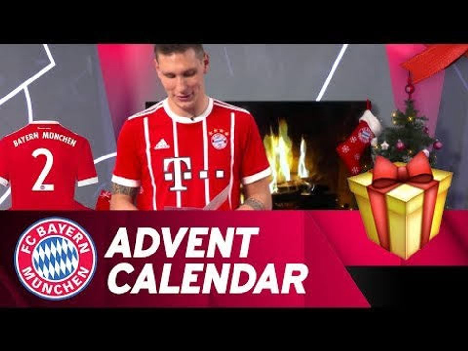 What_is_Niklas_Süle_describing____FC_Bayern_Xmas_Advent_Calendar_#2
