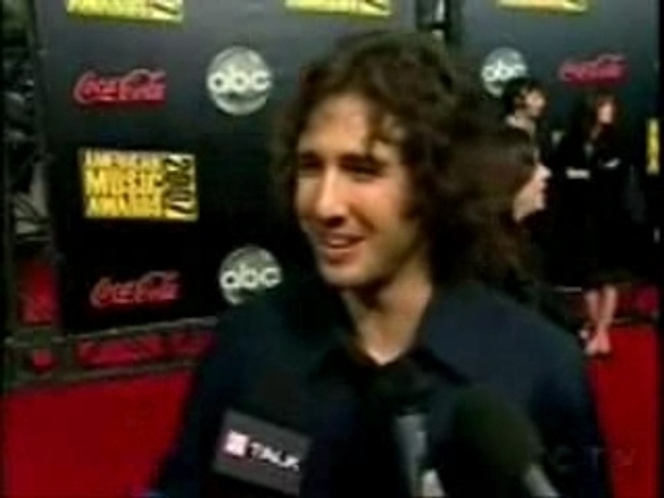 Josh Groban - ETalk - AMA Red Carpet