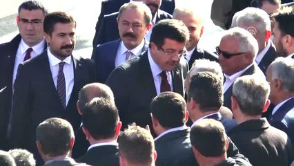 Zeybekci: "Ne Yapıp Ne Edip, Bu İşi AK Parti'ye ve Recep Tayyip Erdoğan'a Nasıl Bağlarız Onun...