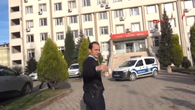 Zonguldak Eski Eşini ve Kızını Öldüren Zanlı Adliyeye Sevk Edildi