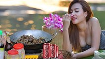 Village Food Factory - Girl Fry Snail Recipe with Coca Cola in Home -  VIRAL VIDEO FOOD