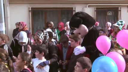 Engelliler "Sokak Şenliği"Nde Eğlendi