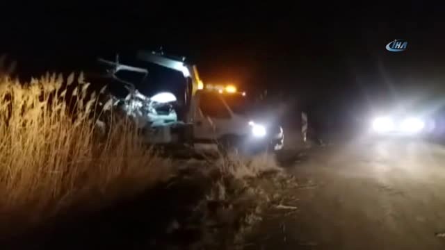 Otomobil Şarampole Uçtu: 2 Ölü, 2 Yaralı