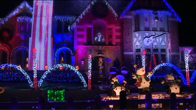 Christmas Light Display Honors Boy Battling Cancer