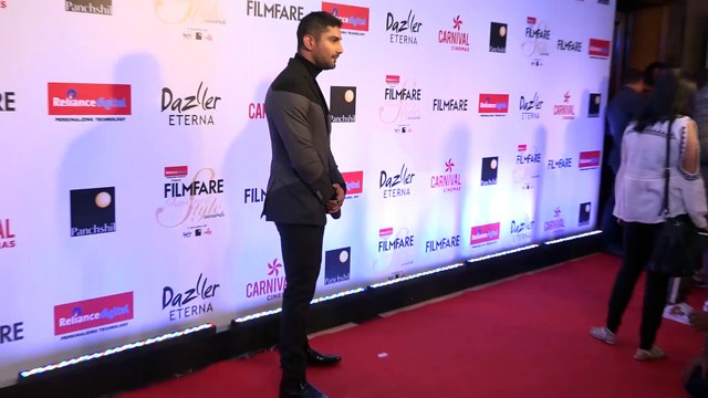 Filmfare Glamour and Style Awards, Bollywood celebrities graced the red carpet at the event.
