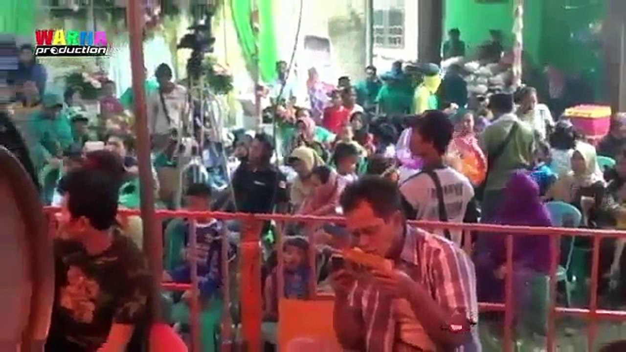 CINTA SENGKETA - DHEVI AYU ANEKA TUNGGAL