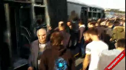 İstanbul'da metrobüs yolunda kaza