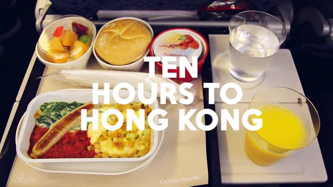 28 Sati Je Putovao Da Iznenadi Djevojku Za Rođendan. Pogledajte Kako Je Ona Reagirala.