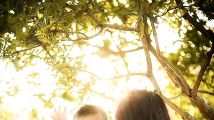 Thời điểm đầu tiên anh gặp em là khi em mới nhấn mí Hàn Quốc