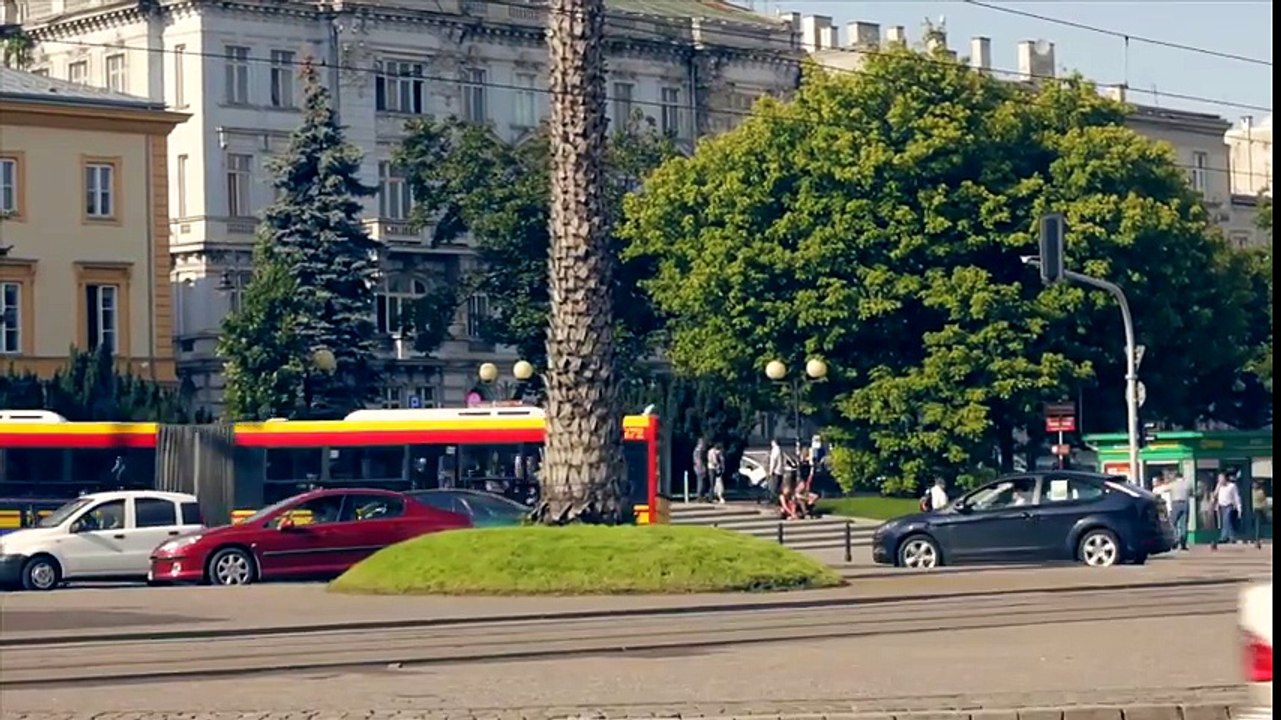 Svake Godine u 17:00 Sati Cijeli Grad Zastane Na Jednu Minutu. Razlog Je Zaista Zadivljujući.