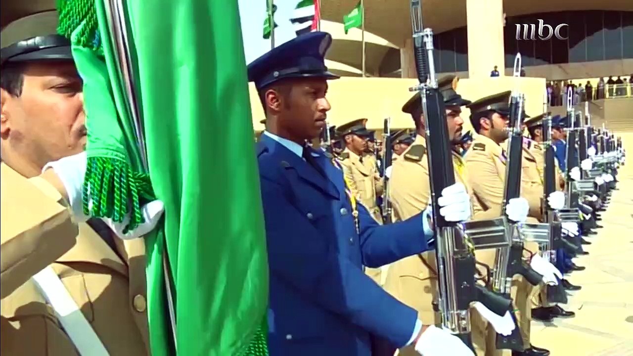 سعوديون يحتفلون باليوم الوطني الإماراتي #عزكم_عزنا