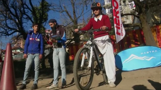 هذا الصباح- دورات تدريبية لقيادة الدرجات الهوائية بمدارس بالهند