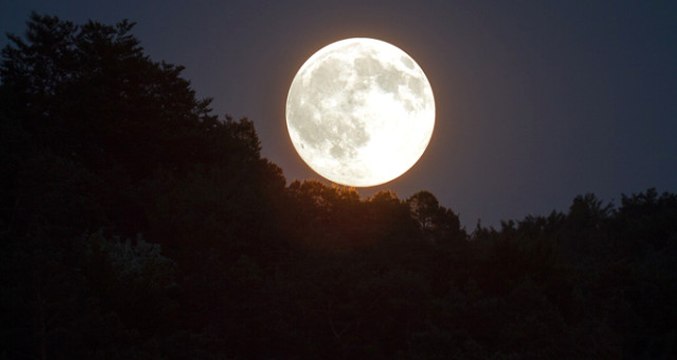Bu Gece Gökyüzüne Bakın! Senede Bir Gün Gerçekleşen Süper Ay Doğacak