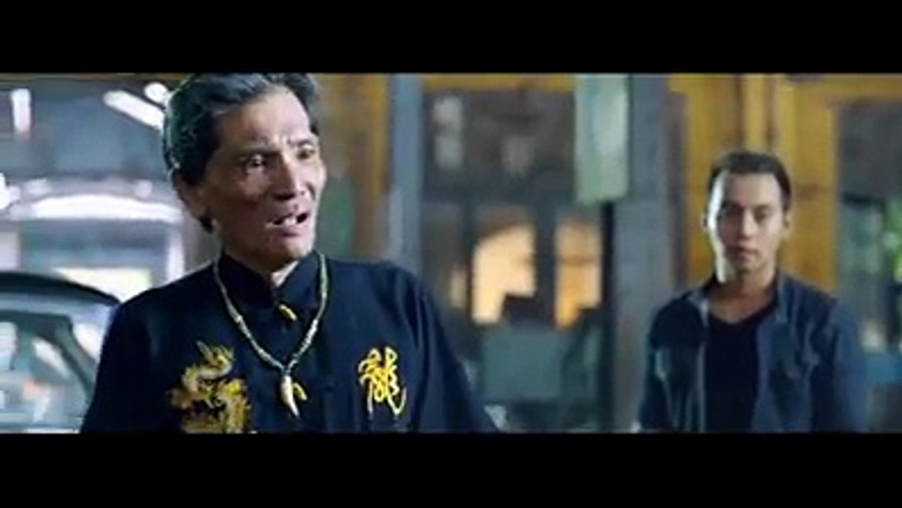 Hoài Linh thi gan với trùm Xã Hội đen và cái kết...