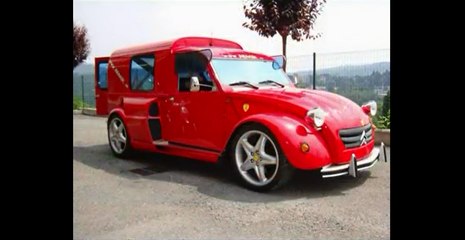 Il transforme sa 2cv en Ferrari.