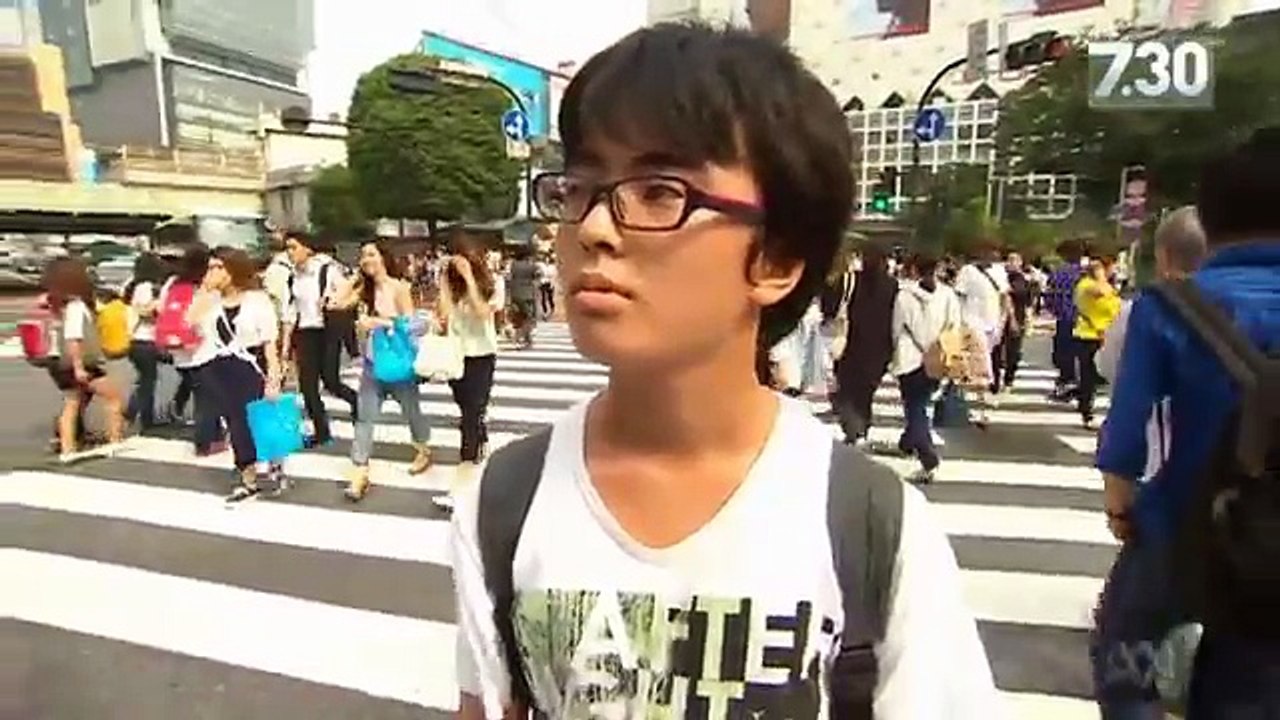 Japanese men locked in their bedrooms for years-sxYs2Pv86WA