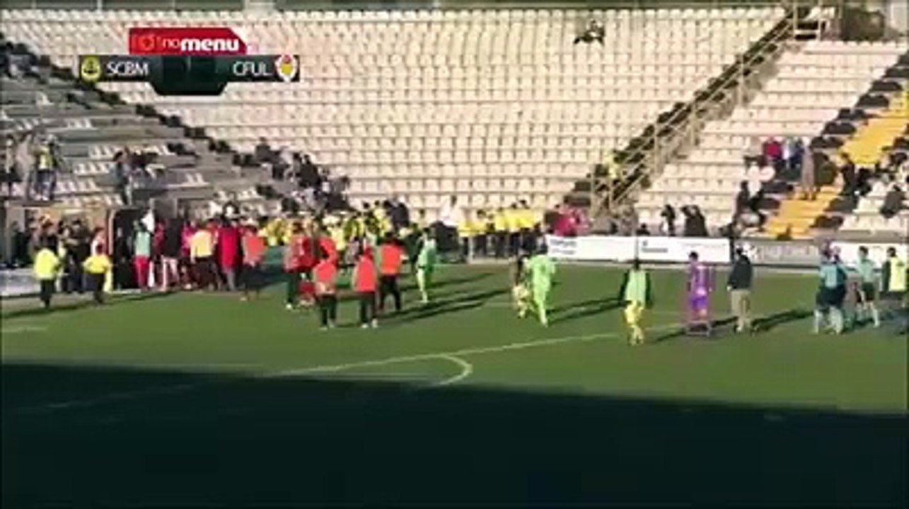 [400x224] Vídeo da agressão ao árbitro do Beira-Mar - Lamas