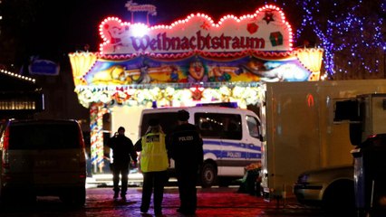 Almanya'daki şüpheli paketten şantaj çıktı