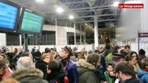 Gare de Rennes. Des milliers de passagers bloqués