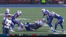 Brady finds Gronk across middle for 16-yard gain