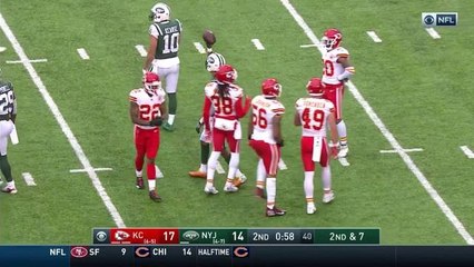 Anderson slants past Peters for 10-yard catch